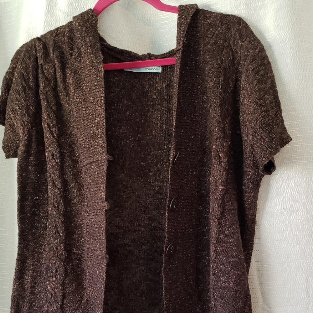 Ladies short sleeve button sweater